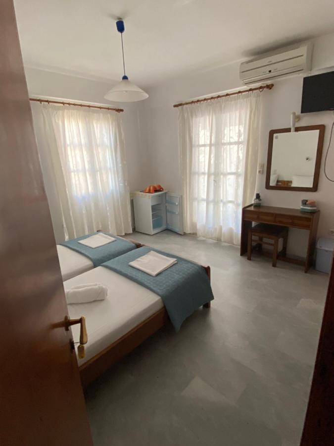 Asiminas Hotel Naxos City Екстериор снимка